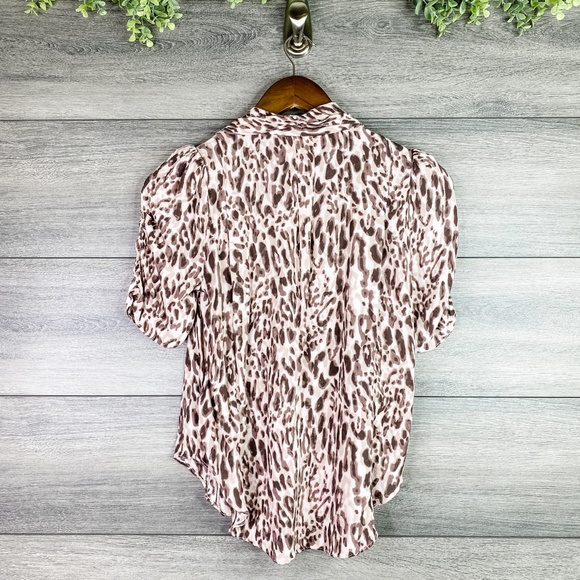 Anthropologie Maeve Leopard Pintuck Button Top 0 - Picture 4 of 9